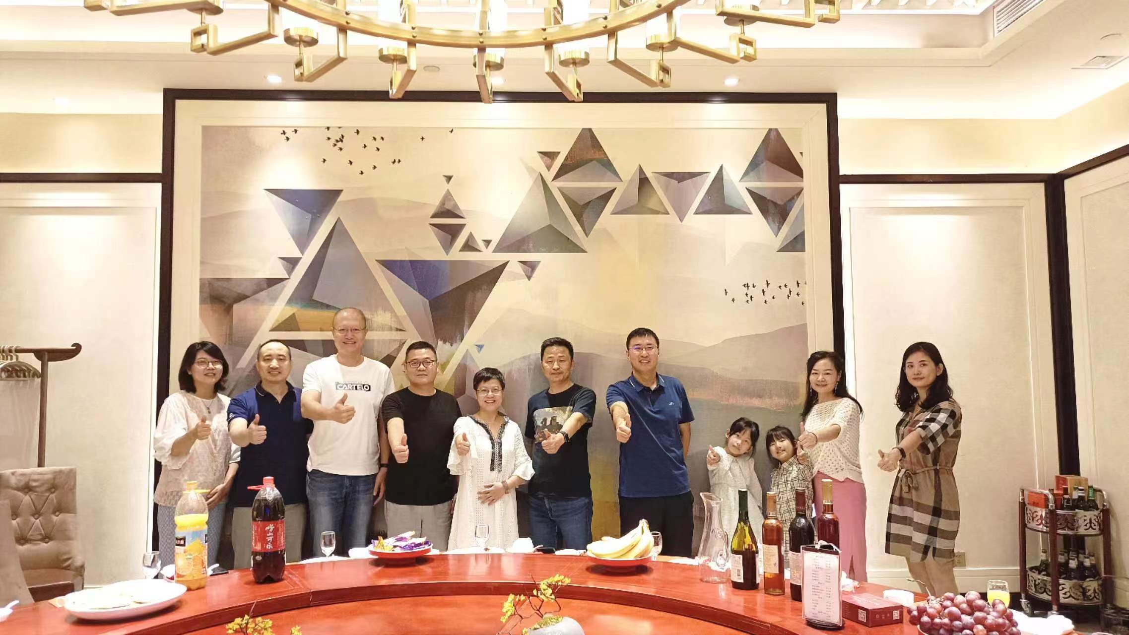 青岛品牌策划公司，青岛设计公司，青岛logo设计，青岛包装设计，青岛vi设计.jpg